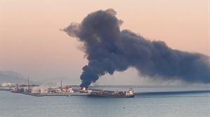 Sutea piztu da hondakinak biltzeko enpresa batean, Bilboko Portuan