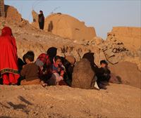2.530 pertsona hil eta 9.240 zauritu dira Afganistango mendebaldea astindu duten hainbat lurrikararen ondorioz