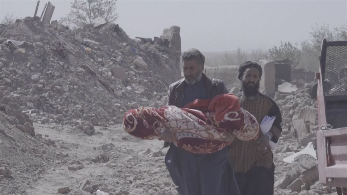 Terremoto en Afganistán. Imagen obtenida de un vídeo de Agencias.