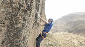 Los hermanos Pou ascienden la vía ''Made in France'' en Perú