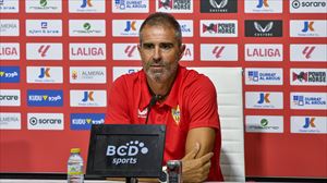 Gaizka Garitano, presentado como nuevo entrenador del Almería: ''Me gustan los retos difíciles''
