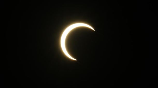 Eclipse anular de 2019 visto desde Emiratos Árabes. EFE. 