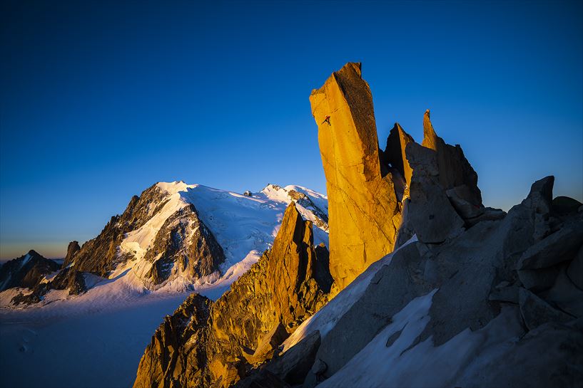 10 Golden Needle - Marcin Ciepielewski