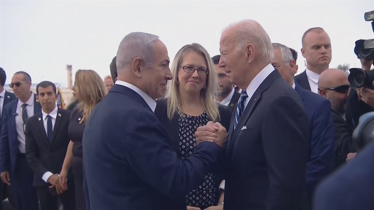 Joe Biden Israelera iritsi da. Agentzietako bideo batetik ateratako irudia.