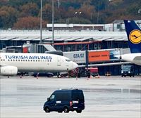 Termina el incidente en el aeropuerto de Hamburgo con el hombre arrestado y la niña ilesa
