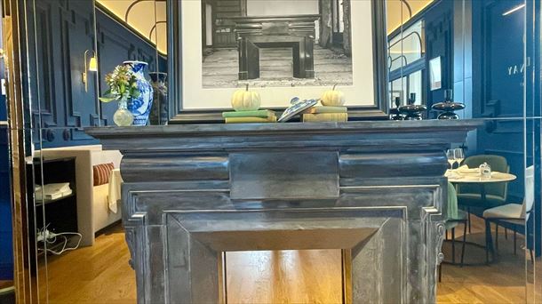 Chimenea en el restaurante