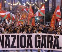 EH Bildu reúne a miles de personas en Bilbao para reivindicar la nación vasca