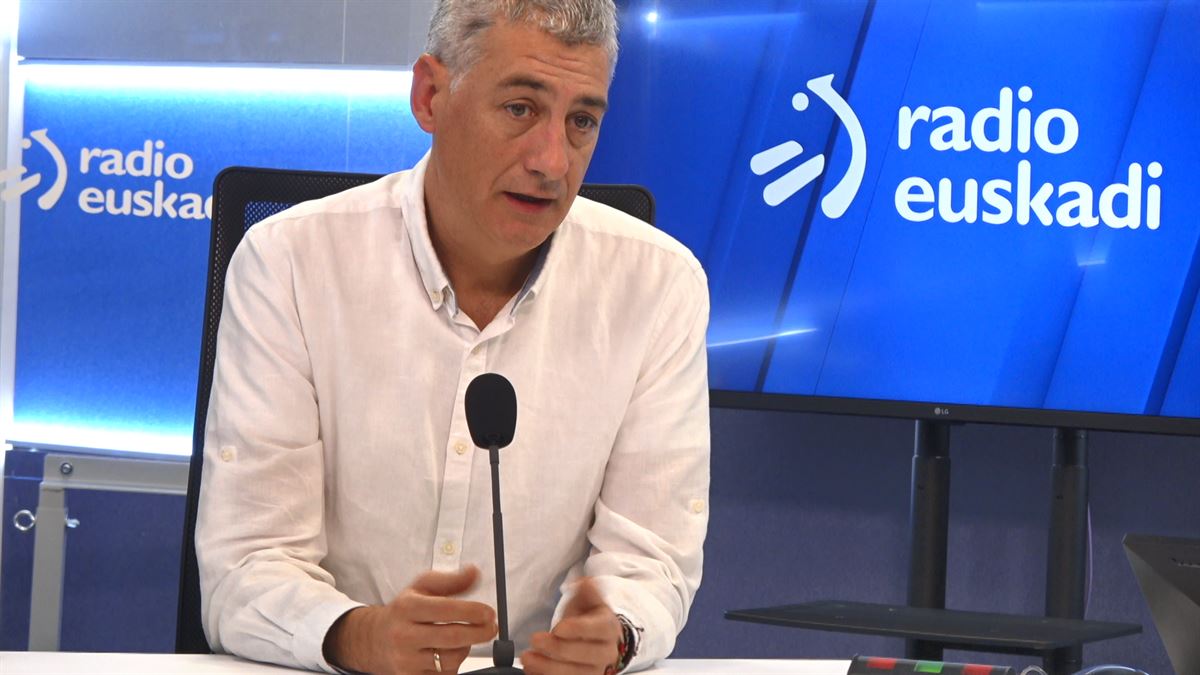 Matute, en un momento de la entrevista en Radio Euskadi. 