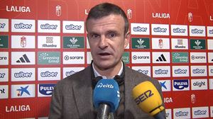 Jon Uriarte: ''Doluminak eman nahi dizkiegu hildako zalearen familiari eta Granadako zaleei''