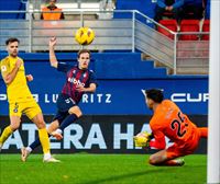 El Eibar suma un punto ante el Andorra (2-2) tras jugar más de media hora con uno menos