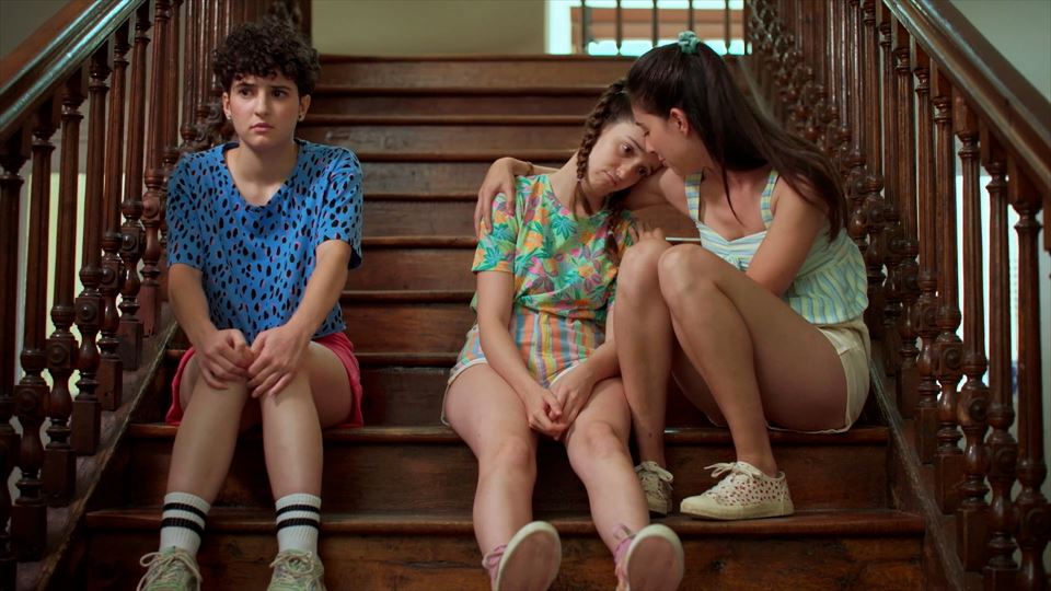 Lea, June eta Saioa Basakabiko eskaileretan jesarrita