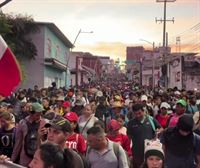 Una caravana de 10 000 migrantes sale del sur de México para reclamar soluciones a la crisis migratoria