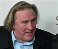 Frantziako 56 artistak Gerard Depardieu defendatu dute 'Le Figaro' egunkarian