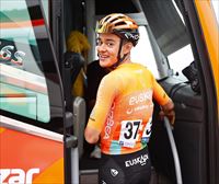 El ciclista del Euskaltel Euskadi Iker Ballarín deja el ciclismo profesional