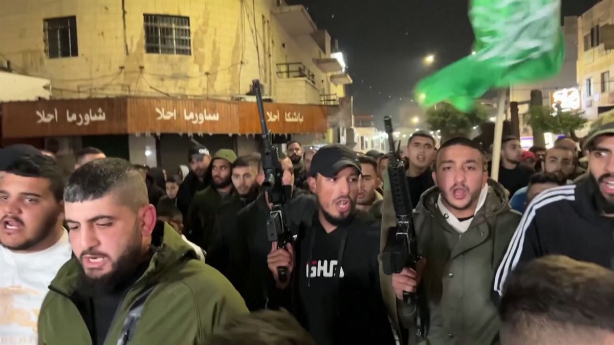 Protestak Zisjordanian. Agentzietako bideo batetik ateratako irudia.