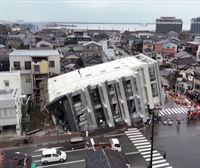 Carrera contrarreloj para encontrar a más supervivientes del terremoto de Japón
