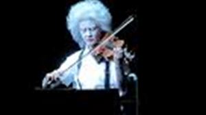 Einsteinen Lina biolina, Mozartekiko lilura eta beste musika txinparta batzuk Maitane Beaumontek kontatuta