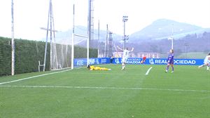 La Real Sociedad empata, 3-3, ante el Granadilla Tenerife en Zubieta, en un partido que tenía en su mano
