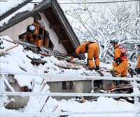 168 hildako eta 300 pertsona baino gehiago desagertuta daude Japoniako lurrikararen ondorioz, astebete geroago