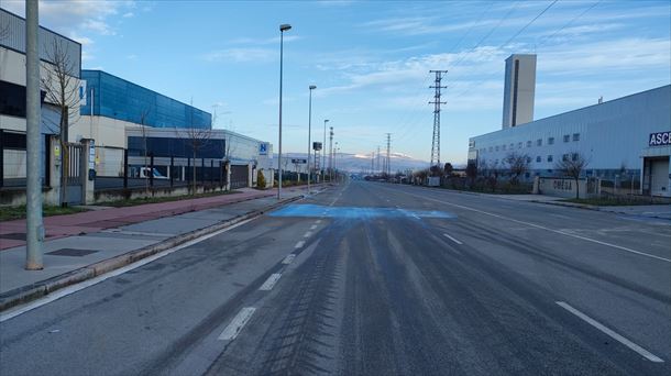 Fallecen Dos Jóvenes En Un Accidente De Tráfico En El Polígono De Júndiz En Vitoria 3685