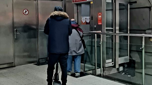 Se prohiben los patinetes eléctricos en Euskotren y Metro Bilbao