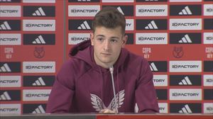 Agirrezabala: ''Pozik nago taldea pasa delako eta atea hutsean geratu delako''