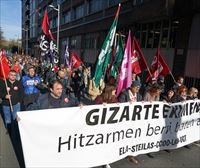 Los sindicatos cifran el seguimiento de la huelga en un 65 % mientras Kristau Eskola lo reduce a un 16 %