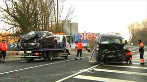 Lagun bat hil da GI-636 errepidean, Lezo parean, bi autoren artean izan den trafiko istripuan