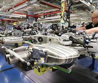 Mercedes Vitoria suspende desde hoy su producción durante 13 días para ajustarse al mercado