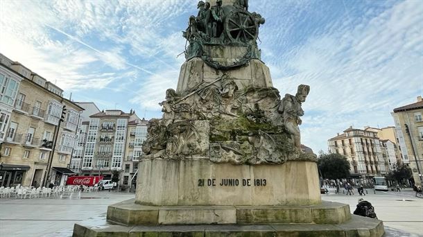 El PP reclama una restauración integral del Monumento a la Batalla de Vitoria 