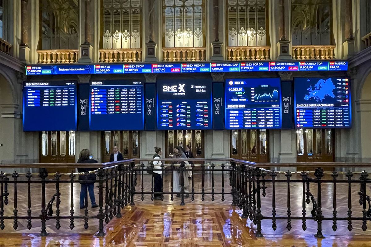 Imagen de archivo de la bolsa. Foto: EFE.