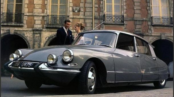 En 1955 el Citroën DS no se parecía a nada conocido