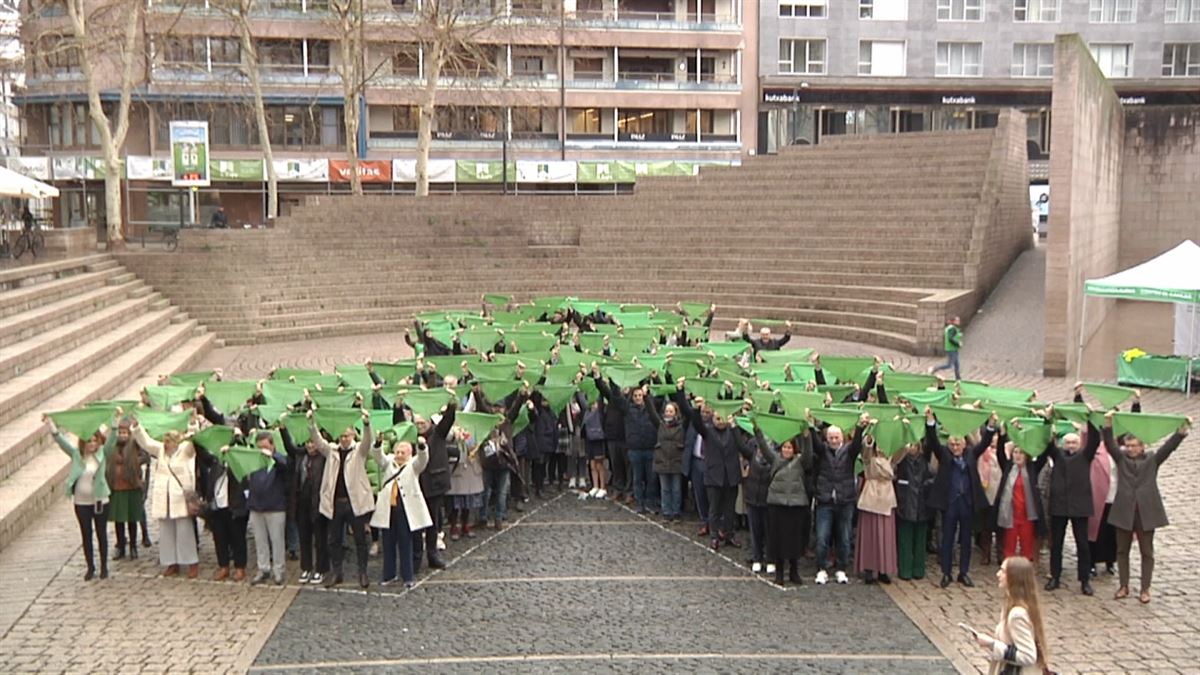 Lazo verde en Vitoria-Gasteiz. Imagen obtenida de un vídeo de EITB Media.