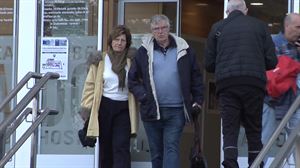 La mascarilla deja de ser obligatoria en los centros sanitarios de la CAV