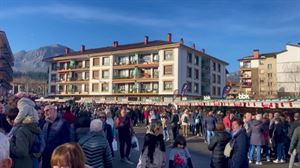 Abadiño celebra una concurrida feria de San Blas con su tradicional programa gastronómico y cultural