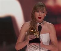Taylor Swift hace historia al ganar con ''Midnights'' su cuarto premio Grammy a álbum del año