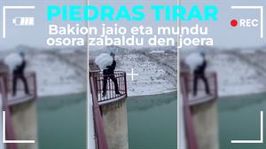 Bizkaiko bost gaztek sare sozialak hankaz-gora jarri dituzte, harri-jaurtiketari esker