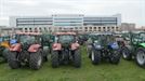 Así ha sido la 'histórica' tractorada de UAGA que ha colapsado Vitoria-Gasteiz&#8230;