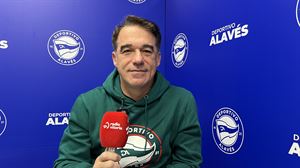 Luis García Plaza: ‘El gran valor del Deportivo Alavés es su afición'