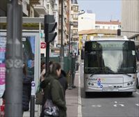 Un joven agrede a un conductor de Tuvisa por echarle del autobús tras no dejarle sitio a otro pasajero