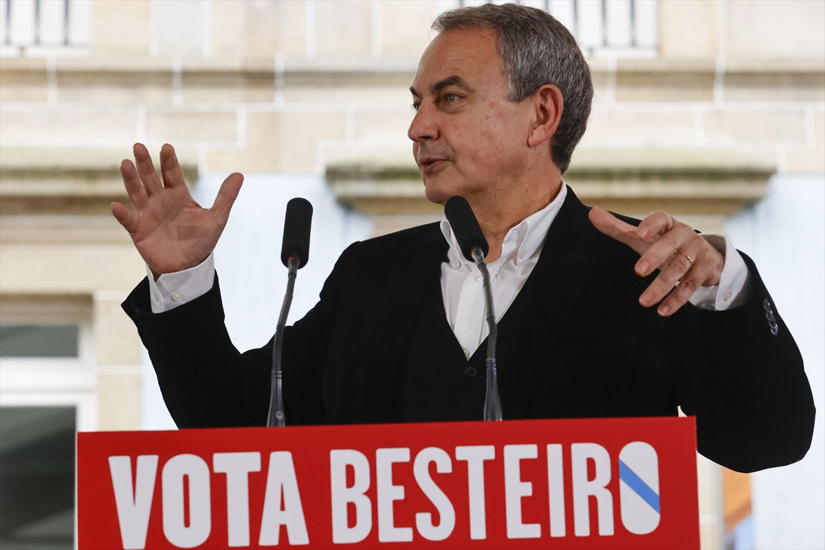 Zapatero en un acto a favor de Besteiro hoy en Galicia. Foto: EFE