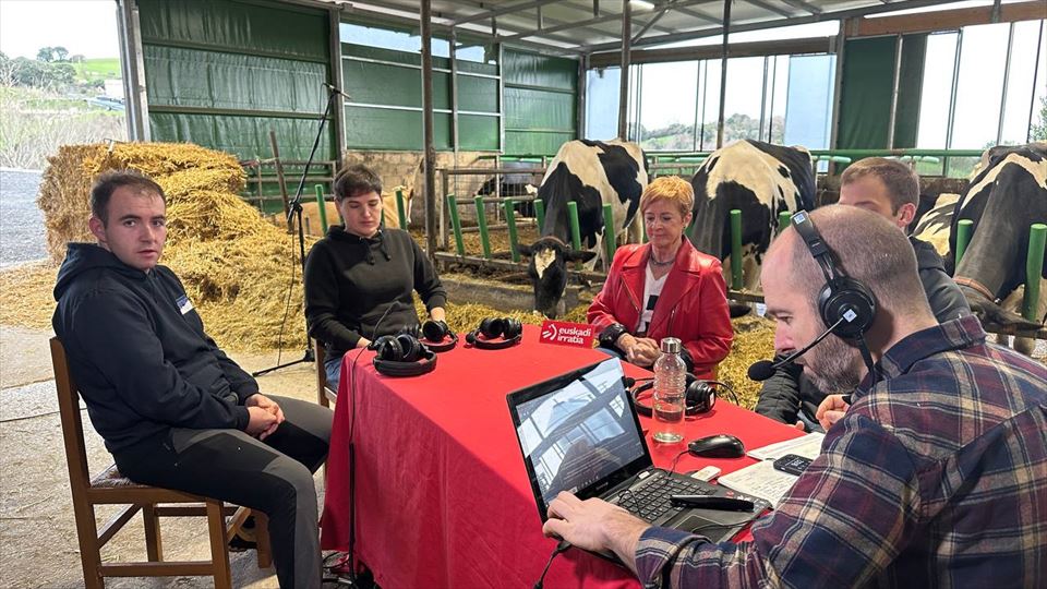 Aritz Eizagirre, Maite  Manzisidor, Joseba Pagadizabal eta Arantxa Tapia, Iñaki Guridirekin