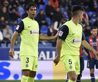 Un buen Amorebieta logra un empate sin goles ante el Huesca (0-0)