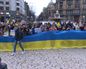 Cientos de personas piden el fin de la guerra de Ucrania en las calles de Vitoria, Bilbao y San Sebastián
