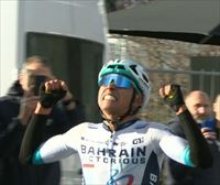 Santiago Buitragok irabazi du Mont Brouillyn, Paris-Nizan, eta Luke Plappek lortu du maillot horia