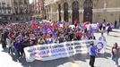 Feminismoak ''ez duela amore ematen eta ez dela etxera joaten'' argi uzteko manifestazioa egin dute ikasleek