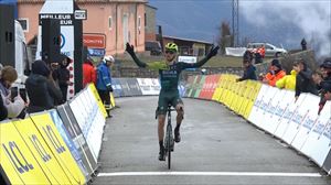 Vlasovek irabazi du Paris-Nizako zazpigarren etapa, eta McNultyk lidertzari eutsi dio