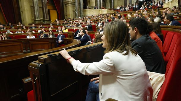 El Parlament durante la votación de los presupuestos. Foto: EFE