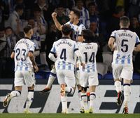 La Real vuelve a ganar en el Reale Arena a costa del Cádiz (2-0)