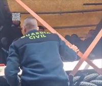 Localizados cuatro migrantes ocultos en el semirremolque de un camión en Irun